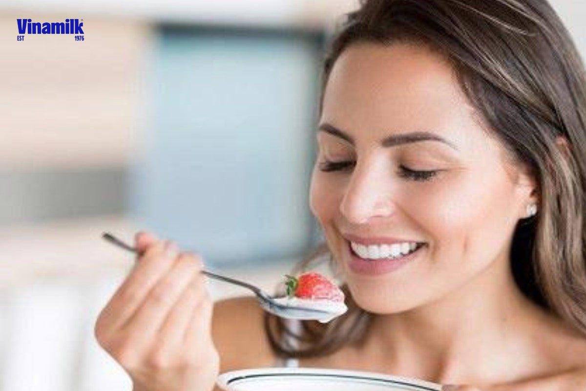 Bật mí tại sao ăn sữa chua đẹp da